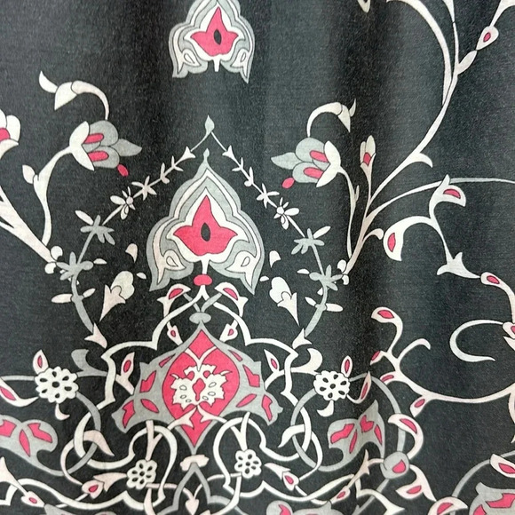 Part 2 silk blend, scoop neck sleeveless blouse, wide collar  band, border print - Picture 2 of 5